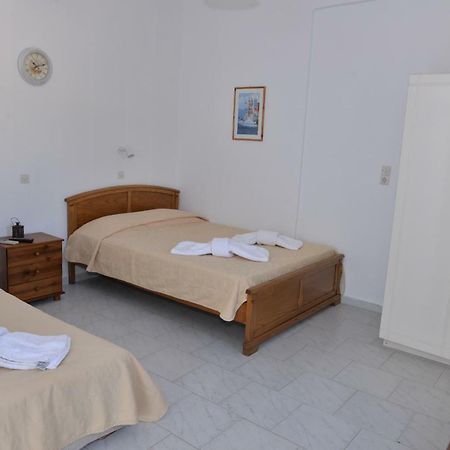 Agkira Studios Milos Provatas Exteriör bild