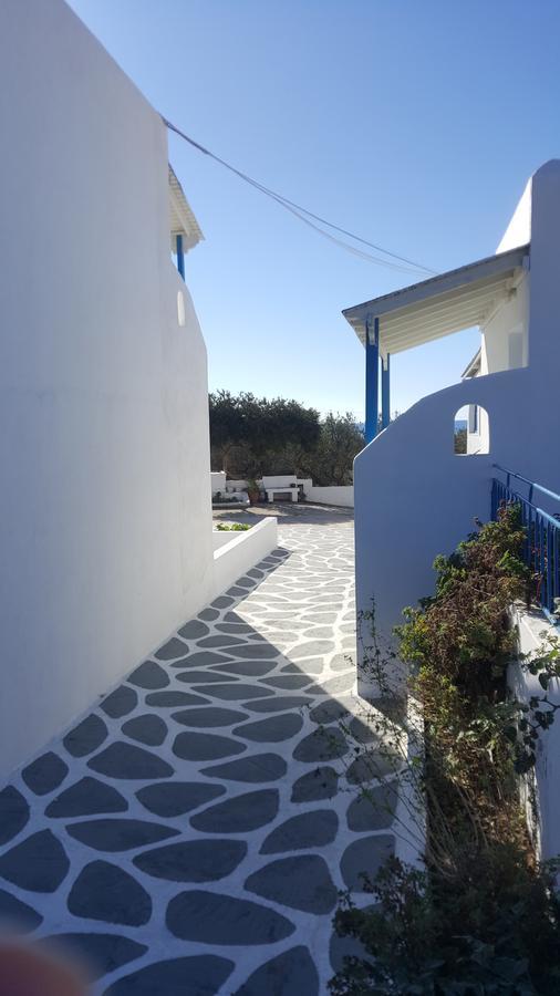 Agkira Studios Milos Provatas Exteriör bild