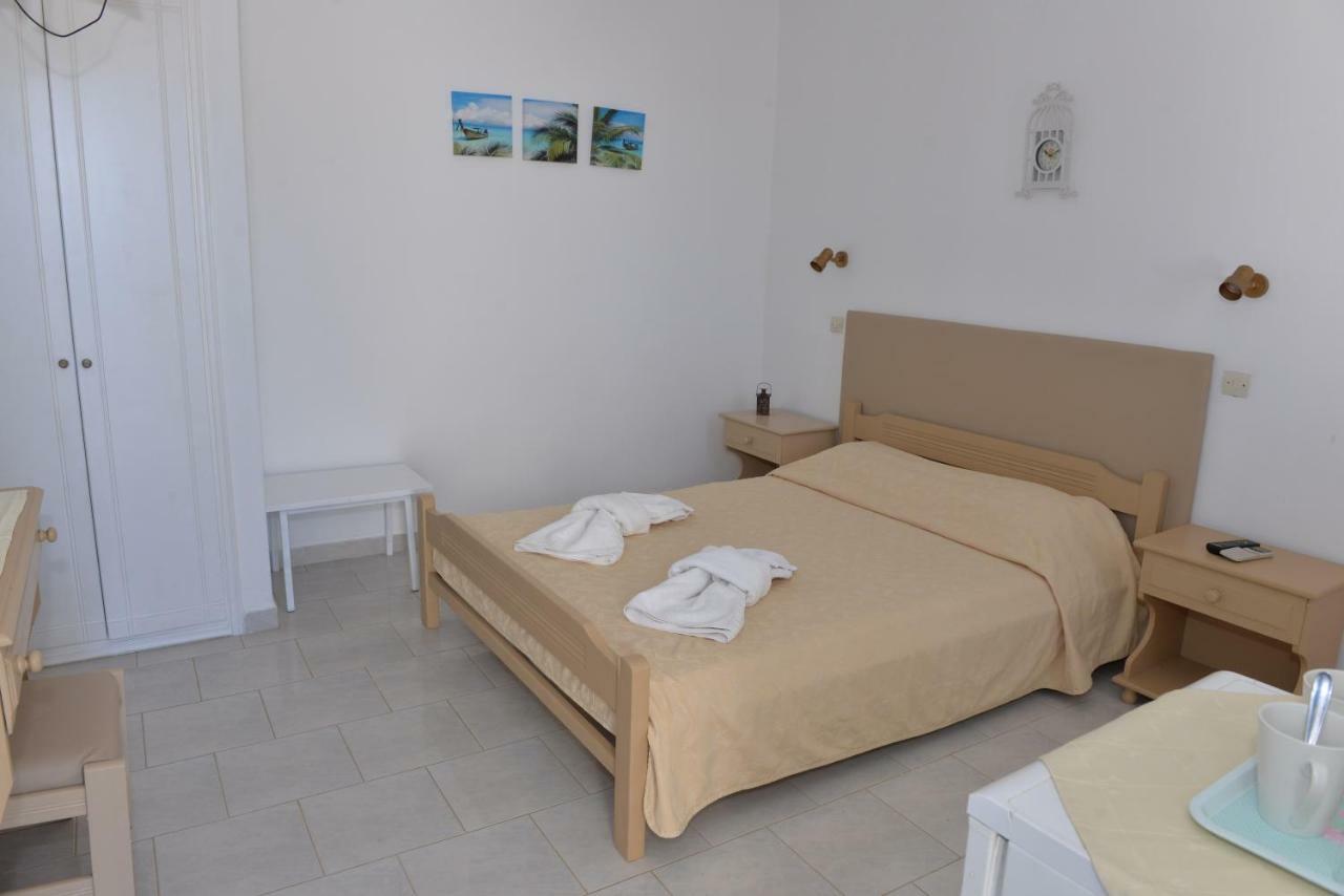 Agkira Studios Milos Provatas Exteriör bild